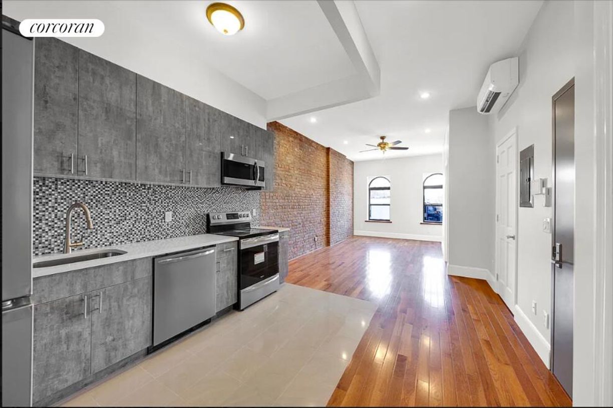 Foto principal - 539 Rogers Ave