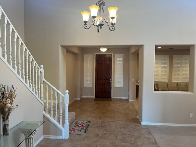 Building Photo - 18137 W Orchid Ln