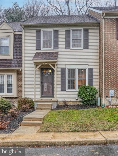 Building Photo - 807 Stockbridge Dr