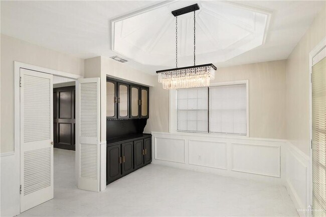 Foto del edificio - 15 Diana Dr