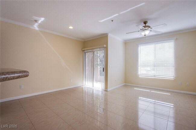 Foto del edificio - 4400 S Jones Blvd