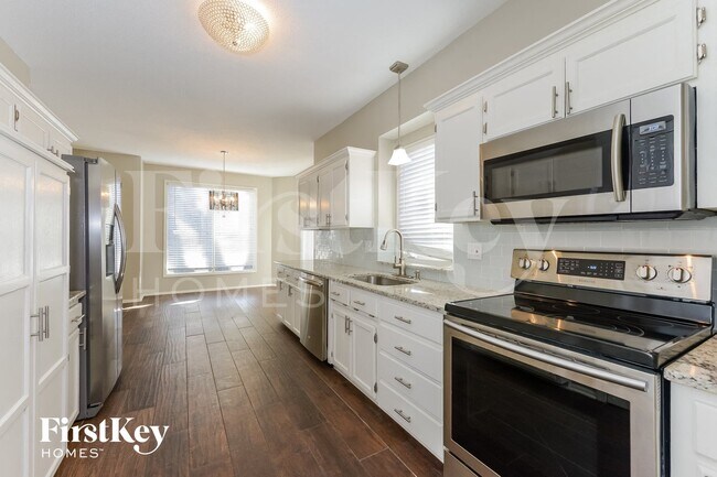 Foto del edificio - 6914 NW Pleasant View Ct