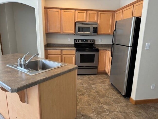 Building Photo - no20890