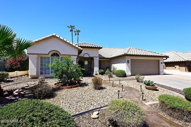 Building Photo - 359 W Brisa Dr