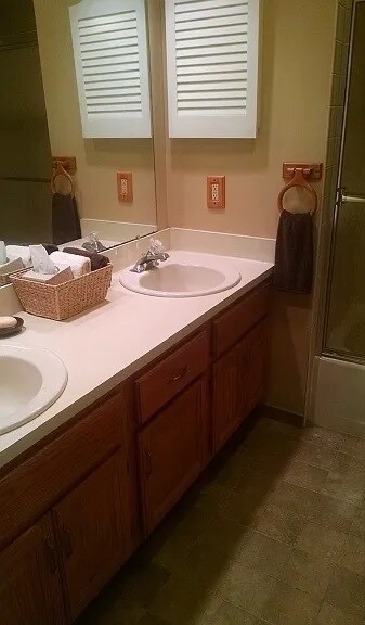 Building Photo - 172 Milkweed Ct