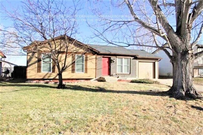 Building Photo - 1686 Cottonwood St
