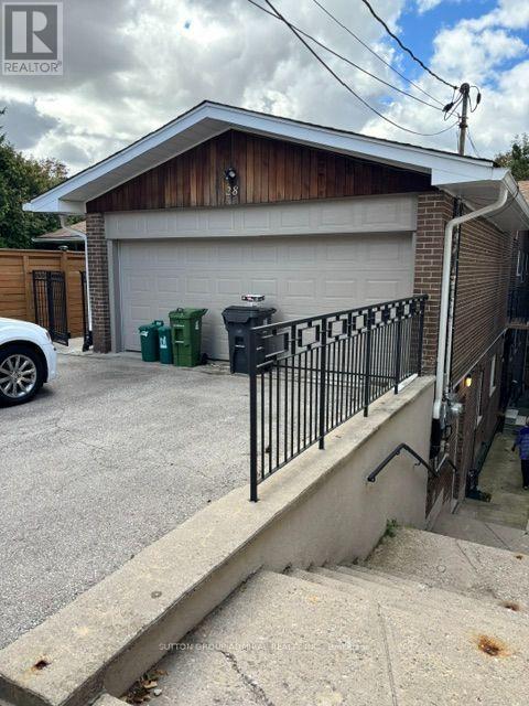 Building Photo - 28 Purdon Dr