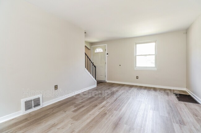 Foto del edificio - 2914 Brentwood Ave