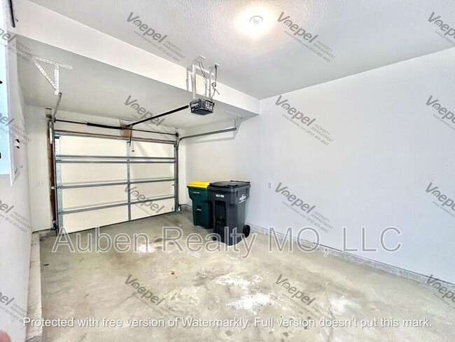 Foto del edificio - 15004 W 64th Terrace