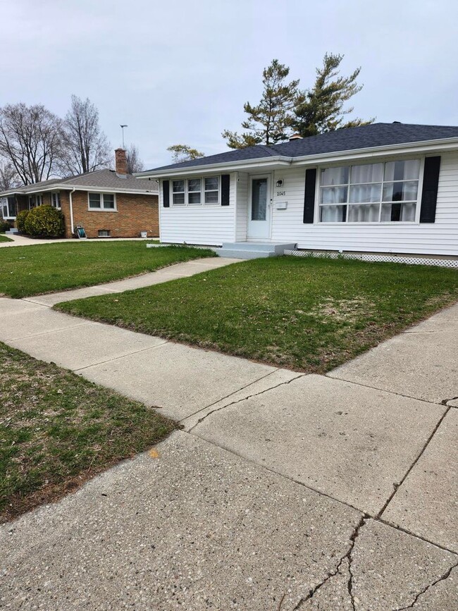 Building Photo - Northside Ranch - 3 Bedroom 1 Bath
