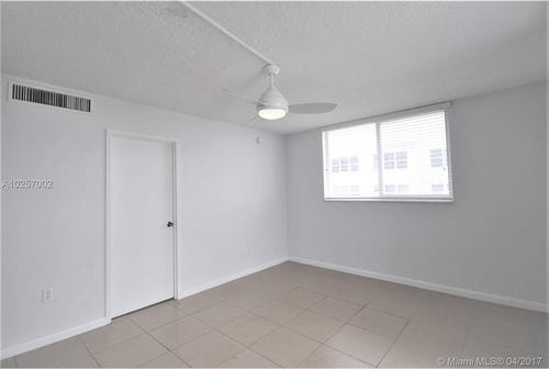 Building Photo - 6969 Collins Ave