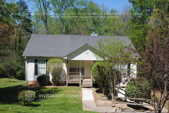 Building Photo - 90 Valley Dr