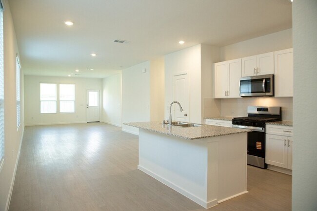 Foto del edificio - 26255 Arrowleaf Dr