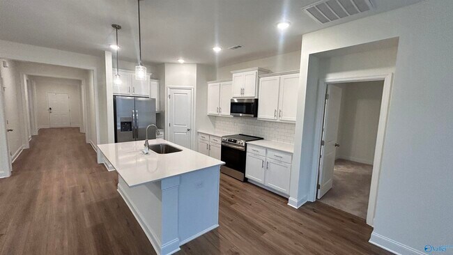 Building Photo - 231 Jerrie Lynn Blvd