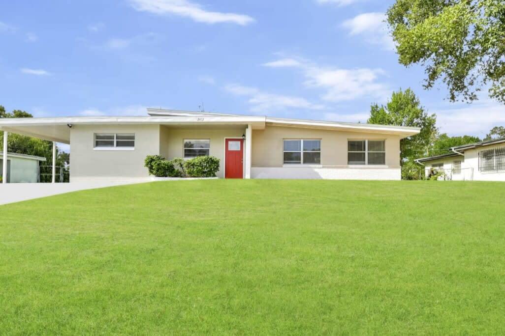 Primary Photo - 2412 Martinwood Dr