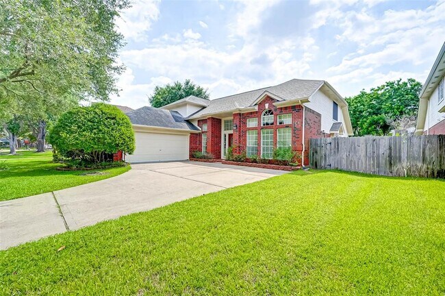 Building Photo - 1630 Berkoff Dr