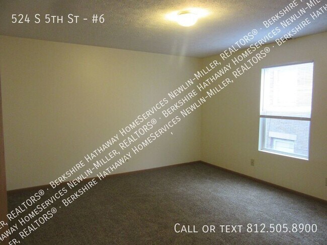Building Photo - 2 Bedroom Apt in Farrington Grove and bloc...