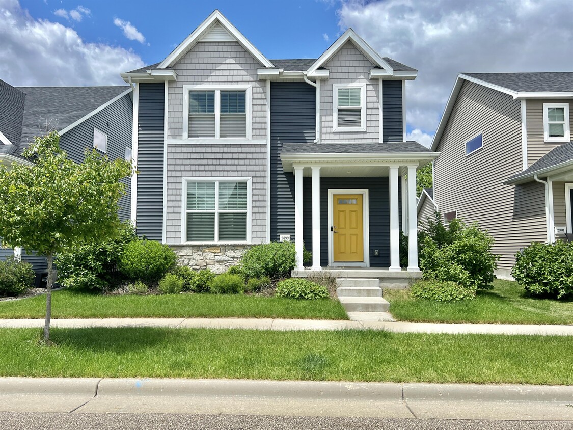 Primary Photo - 2899 Bulwer Ln