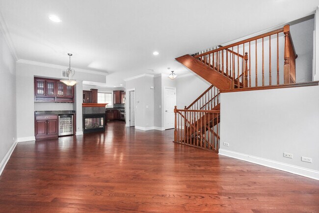 Foto del edificio - 2634 Blakely Ln