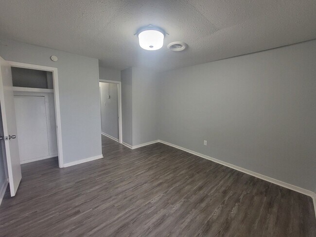 Foto del edificio - 225 W McDowell Rd