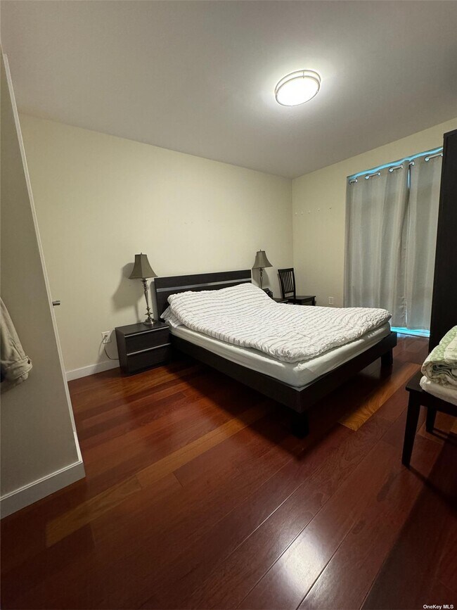 Foto del edificio - 142-38 37th Ave