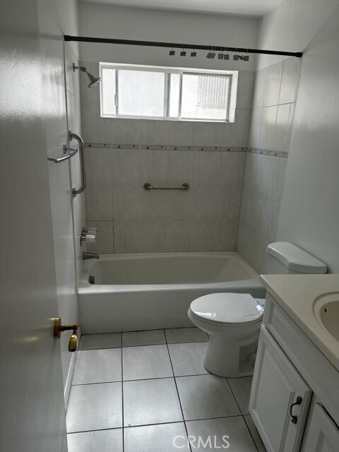 Foto del edificio - 5328 Newcastle Ave