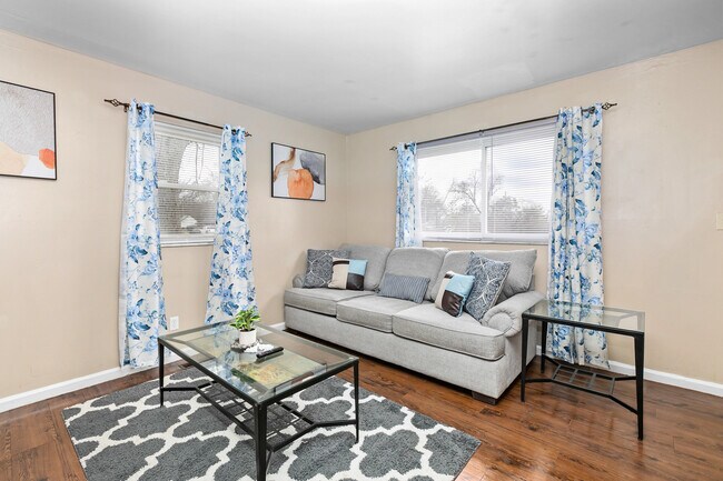 Foto del edificio - 3543 Otterbein Ave