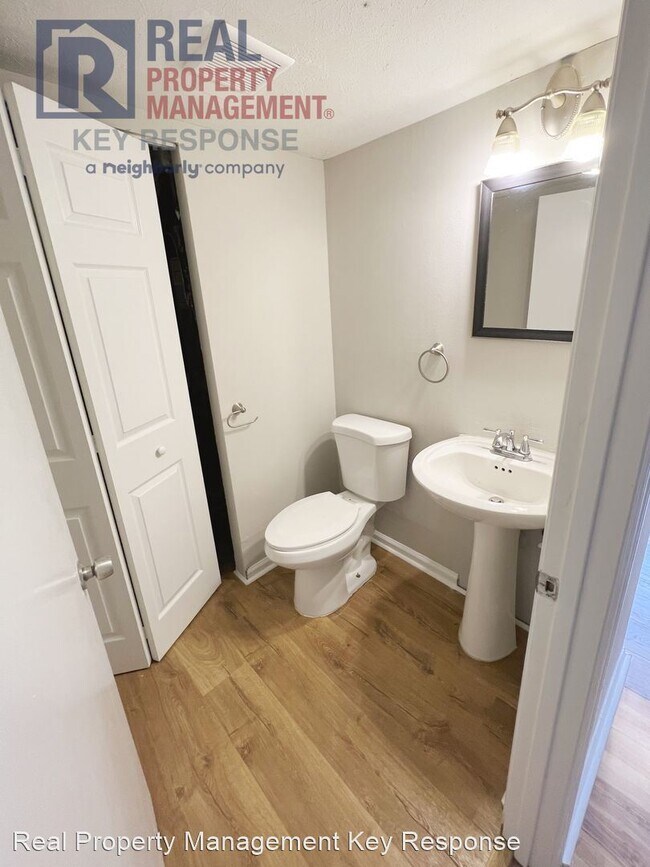 Foto del edificio - 2 br, 1.5 bath House - 117 Five Oaks Drive