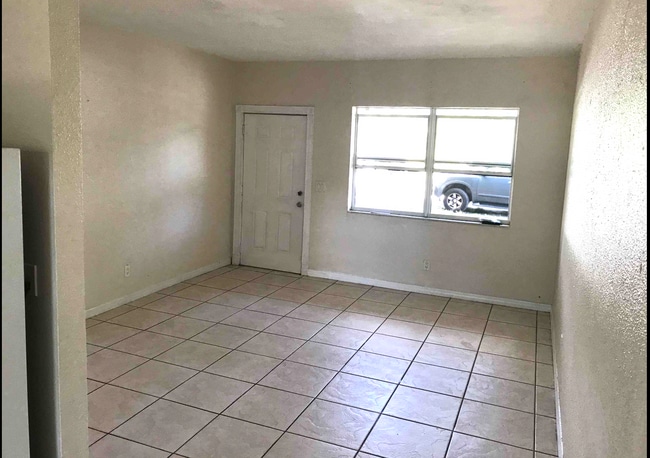 Living Room - 1664 NE 146th St