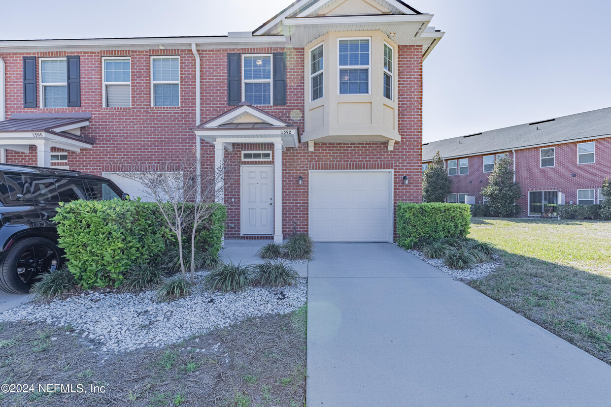 Foto principal - 1592 Landau Rd
