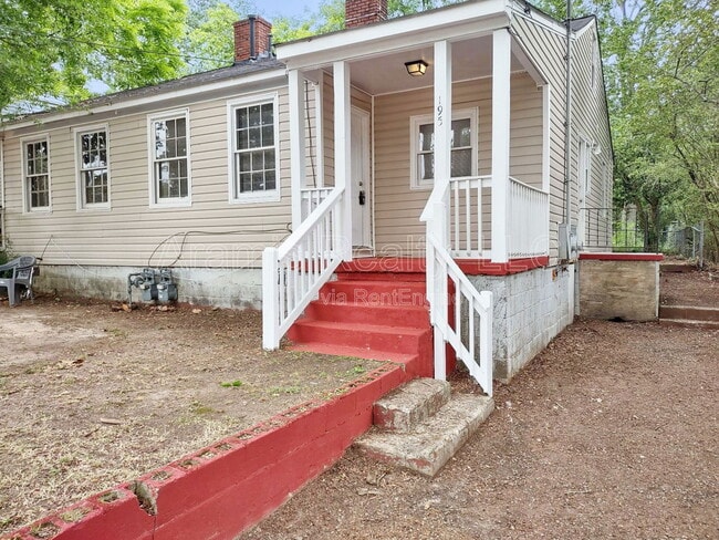 Photo - 195 Hedges St SE Apartment