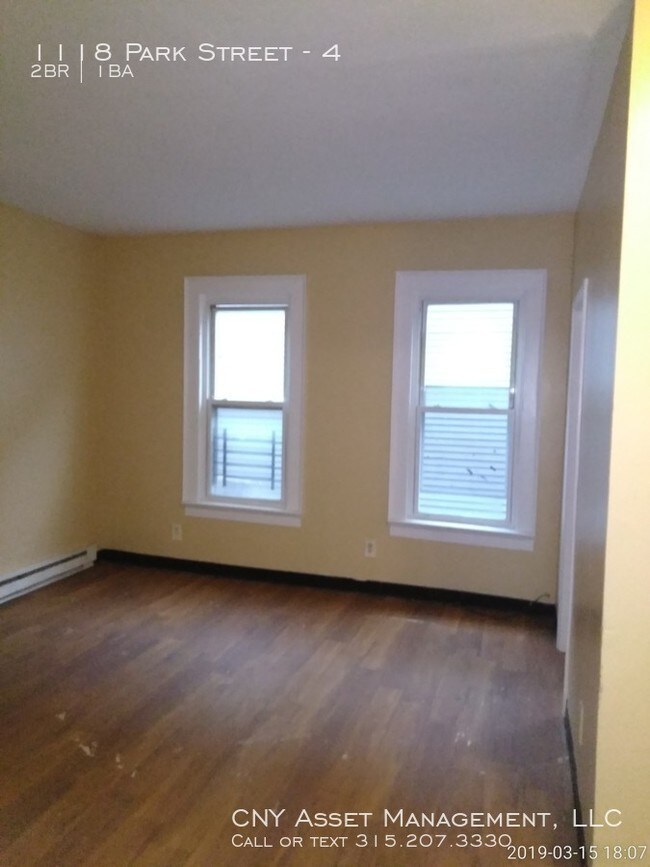 Building Photo - 1118 Park Street - 4 -2 bed