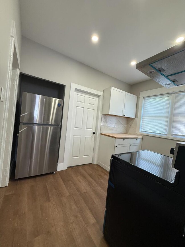 Foto del edificio - 605 3rd St