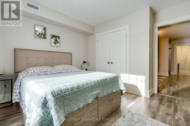 Building Photo - 20 Portland St