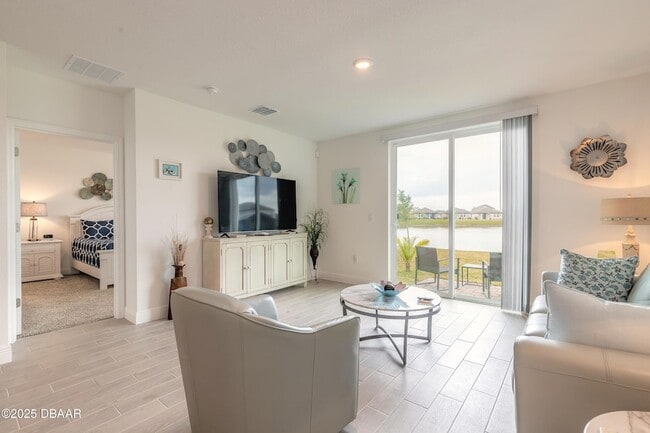 Building Photo - 207 Pitching Wedge Dr