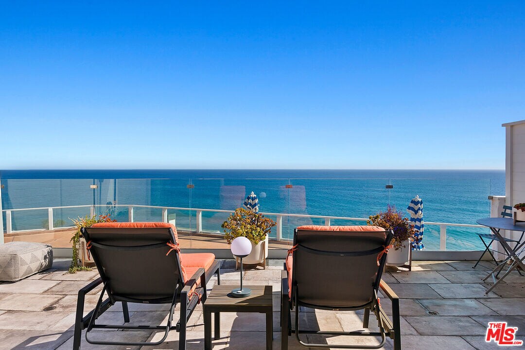 Foto principal - 27400 Pacific Coast Hwy
