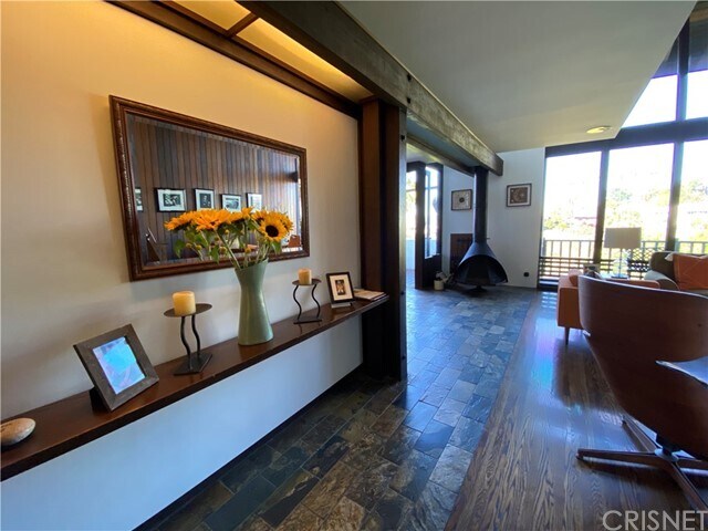 Foto del edificio - 1743 N Dillon St