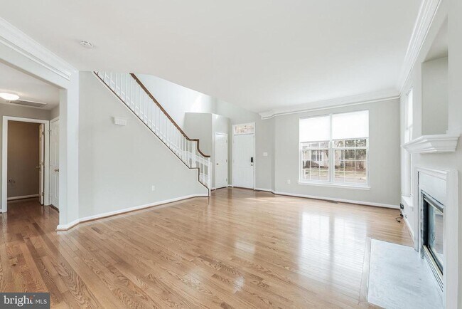 Foto del edificio - 21765 Tottenham Hale Ct