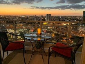 Building Photo - 90 SW 3rd St