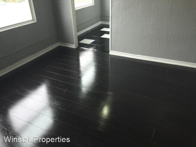 Foto del edificio - 437-443 Hartford Ave