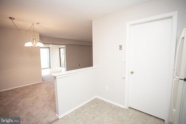 Building Photo - 159A Birchfield Ct