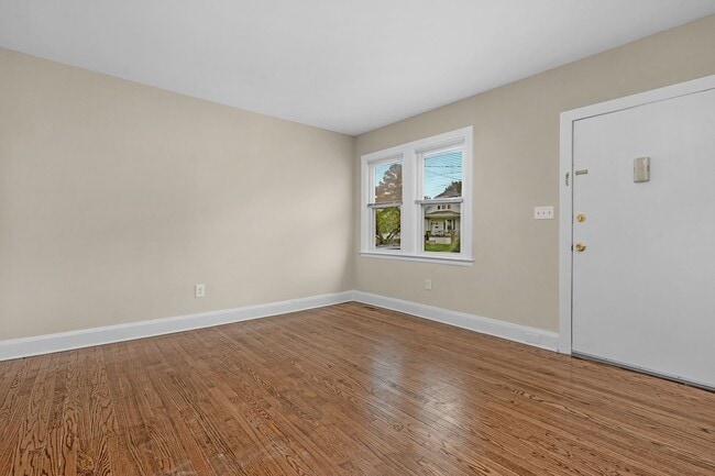 Building Photo - 2802 Berwick Ave