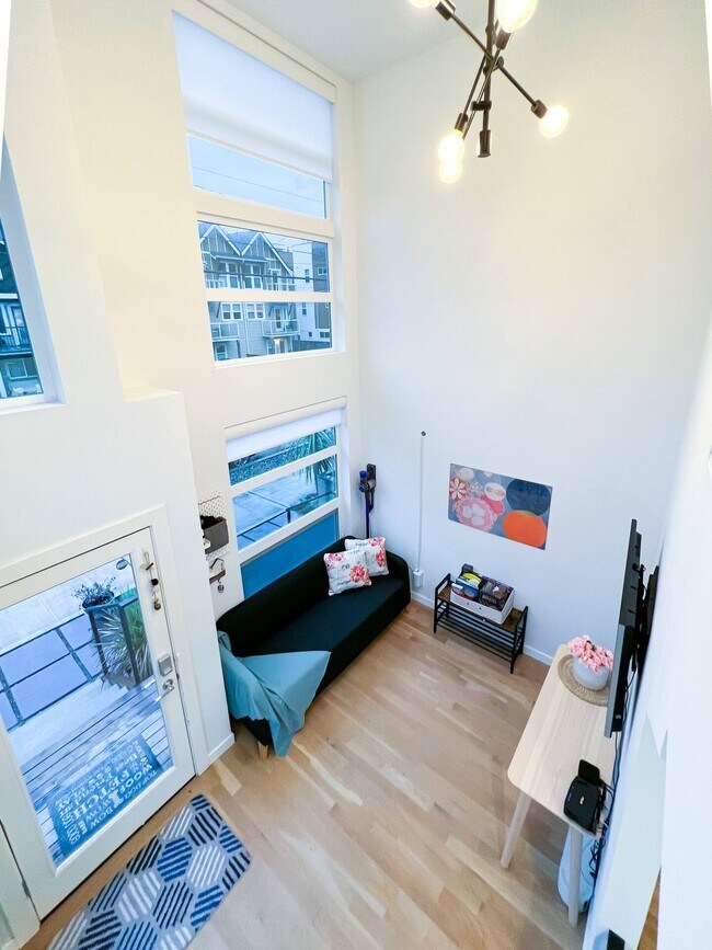 Foto del edificio - 2444 55th Ave SW