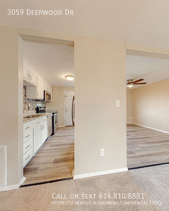 Foto del edificio - 3059 Deepwood Dr