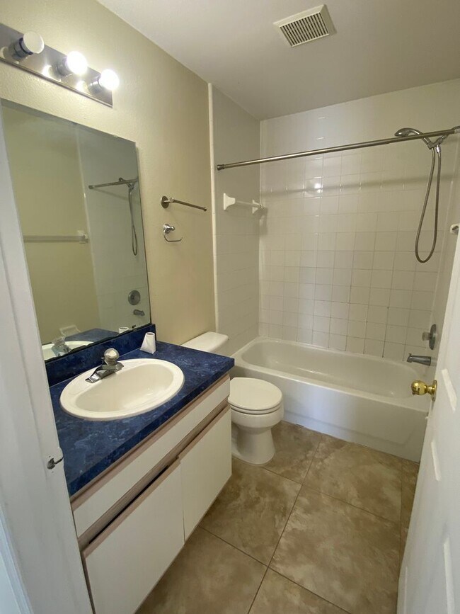 Foto del edificio - Home for rent