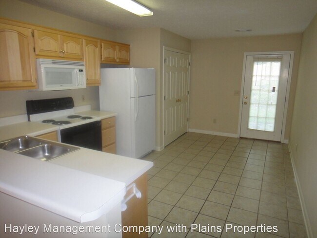 Foto del edificio - 3 br, 3 bath House - 689 Meagan Court