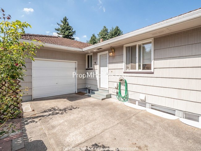 Foto del edificio - 2225 SE 77th Ave