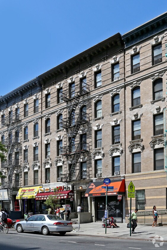 Primary Photo - RH 2546 7 AVE LP.