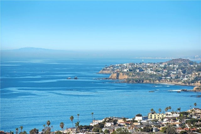 Building Photo - 2173 Crestview Dr