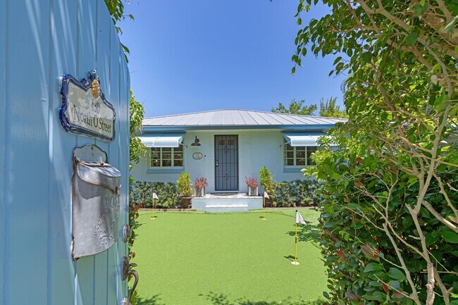 Building Photo - 430 N Ocean Breeze